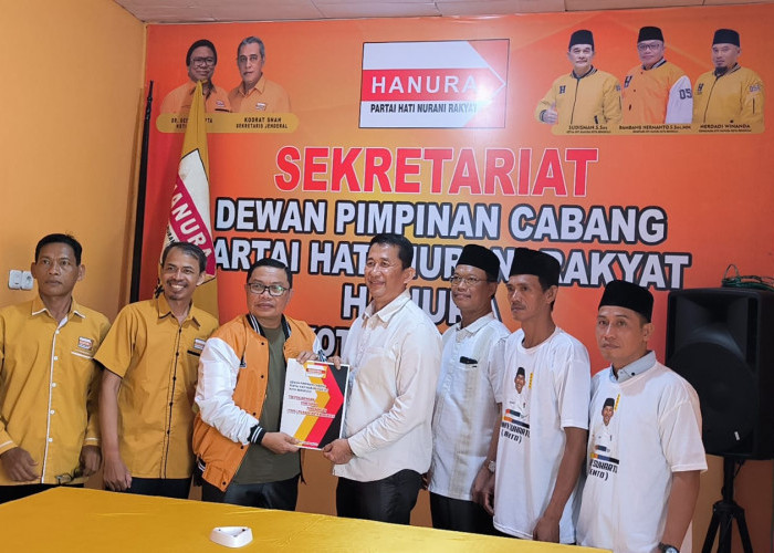 Menjadi Pendaftar Pertama di Hanura, Bukti Benny Suharto Serius Maju Pilwakot Bengkulu 2024