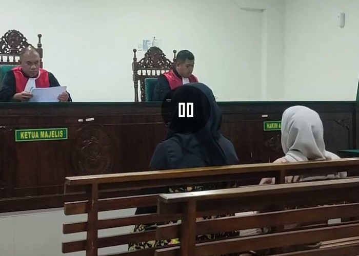 Tanpa Disumpah, Dua Kakak Terdakwa Bersaksi Soal Latifa dan Uang CV Mandiri Sejahtera 