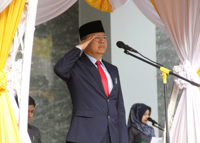 Gubernur Bengkulu  Minta Maaf 