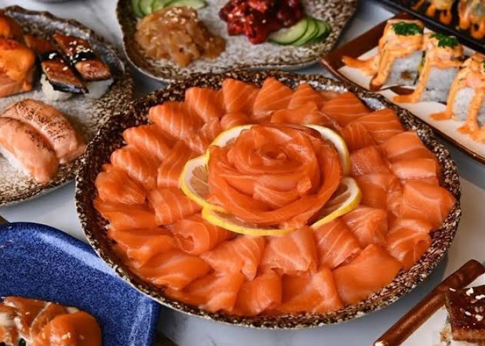 Pecinta Sushi Merapat! Ini 5 Tempat Makan Sushi yang Viral Jumbo Dengan Harga Terjangkau 