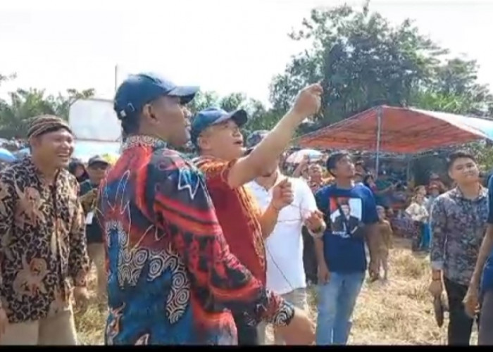 Heboh, Festival Layang-Layang Desa Srikuncoro Dibuka Sekda Bengkulu Tengah
