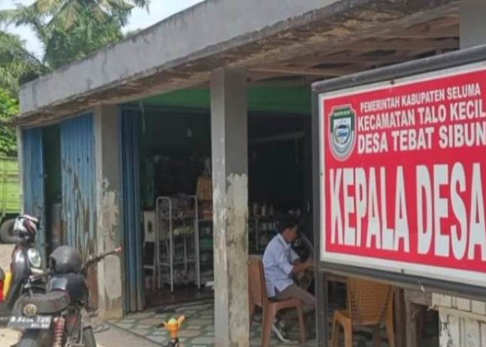 Warga Tebat Sibun Seluma Lakukan  Cuci Kampung