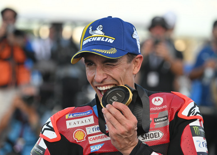 Luar Buasa, Marc Marquez Menangi Sprint Race MotoGP Brasil 2026