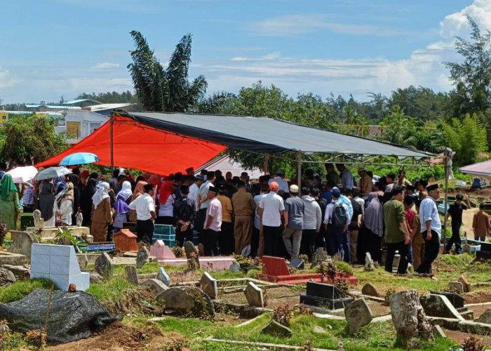 Hj. Siti Rahma Wafat,  Ibunda Mertua Wali Kota Bengkulu Terpilih Dedy Wahyudi  Dimakamkan di  Kebun Tebeng