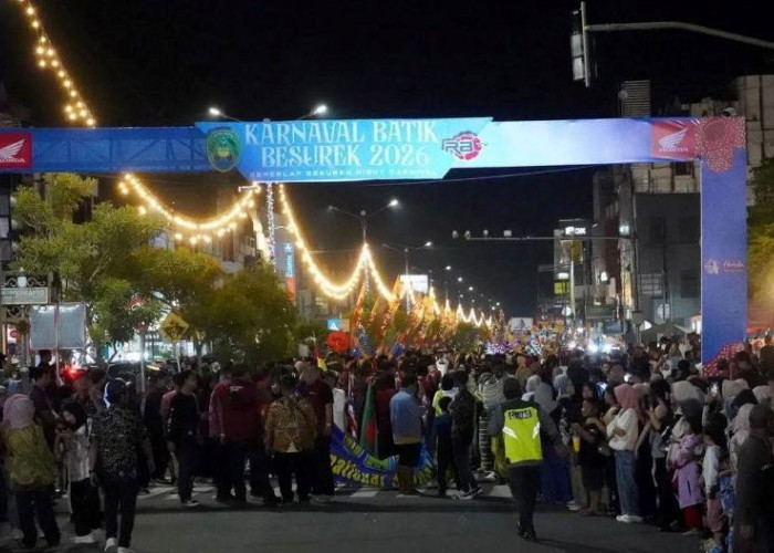Meriahnya Karnaval Batik Internasional, Malam Spesial di Hari Jadi Kota Bengkulu ke-307