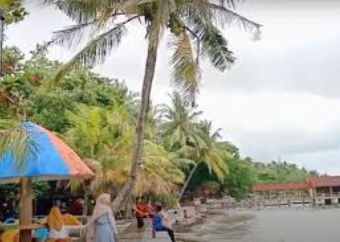 Pesona Pantai Payung: Tempat Wisata di Batam yang Terkenal dan Banyak Dikunjungi Para Wisatawan 