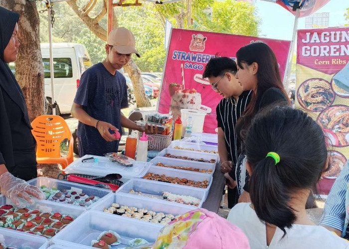 Moonfood UMKM Populer di Pantai Panjang: Sajikan Sushi dan Mochi dengan Omset di Atas Rp 1 Juta per Hari