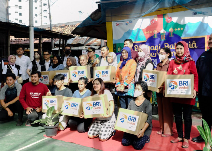 BRI Group Gelar Berbagi Puluhan Ribu Paket Sembako Hingga Mudik Gratis
