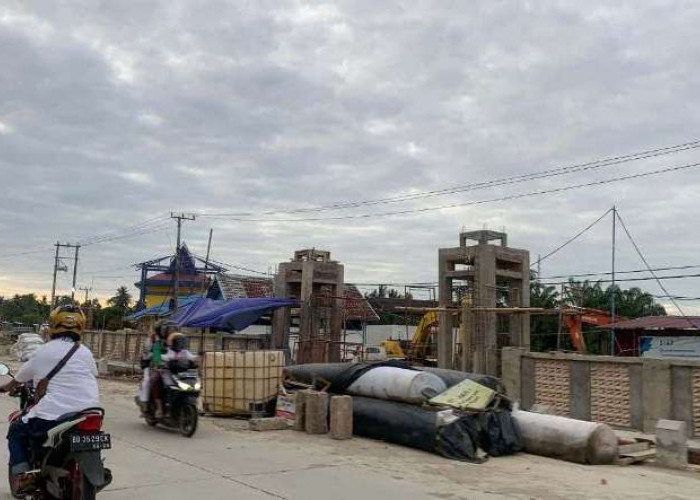 Warga Berharap  Proyek Pengendali Banjir dan Jalan di Tanjung Agung Dipercepat