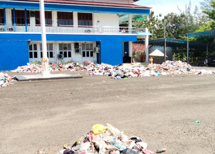 Lemah Atasi Masalah Sampah, LEKAD Mendukung Pemkot Evaluasi Plt Kepala DLH 