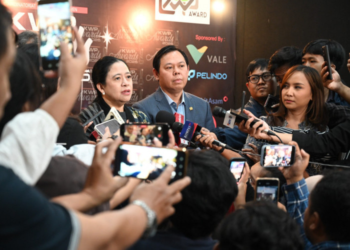 Terima KWP Award, Ketua DPD RI Sultan Anggap Wartawan Sahabat Seperjuangan