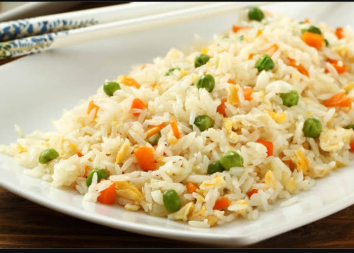 Resep Nasi Goreng Ala Masakan Cina Dengan Sayur dan Telur, Yuk coba!