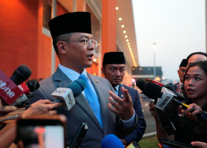 Menlu Sugiono dan Ketua MPR Ahmad Muzani Akan Hadiri Pemakaman Ali Khamenei 