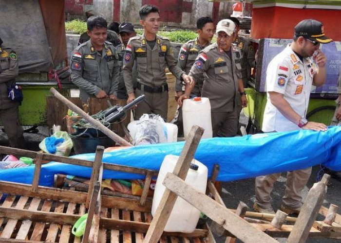  Lapak Tuak dan Obat Terlarang di Kawasan Barata Dibongkar Pemkot Bengkulu