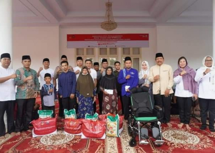  Bupati Mian Salurkan Bantuan untuk   Disabilitas dan Honor Pemuka Agama