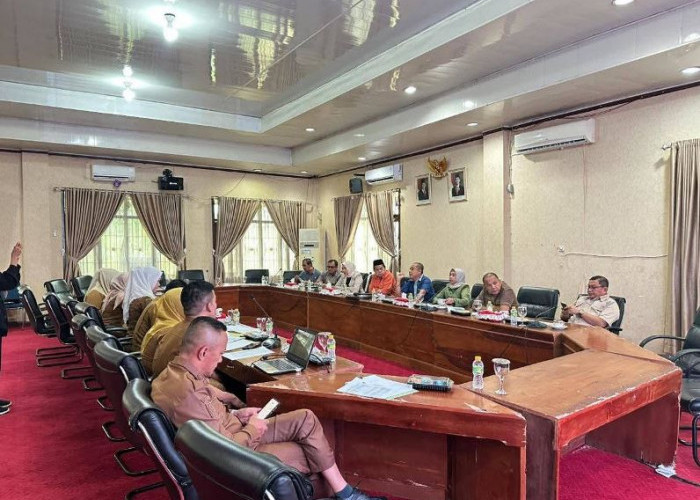 Pansus DPRD Bersama  Bapenda Kota Bengkulu Bahas Strategi Peningkatan PAD 