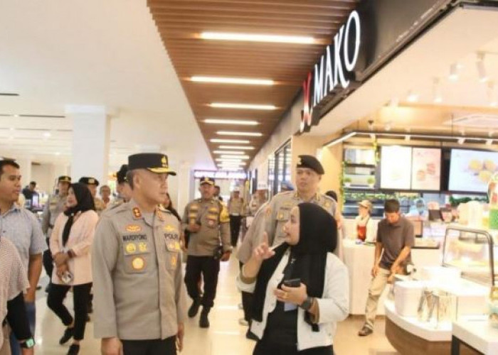 Jamin Keamanan Warga, Kapolda Bengkulu Cek Situasi Bencoolen Mall
