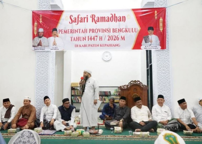 Safari Ramadan, Gubernur Bengkulu  Bawa Kabar Gembira untuk Warga Kepahiang 