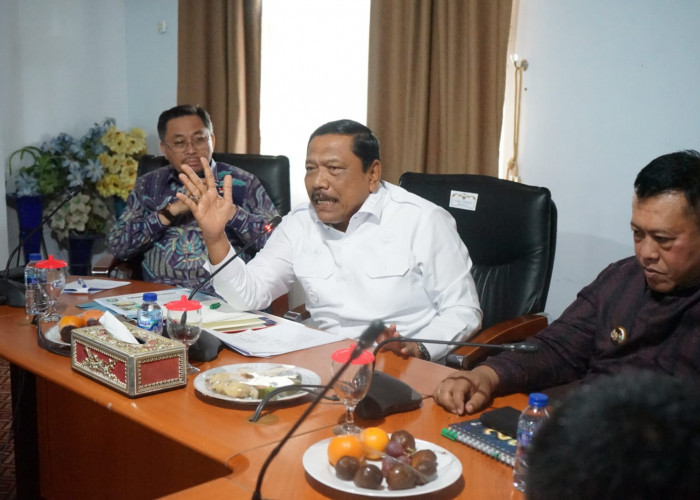Harga TBS Sawit Turun, Belasan Perusahaan di Mukomuko Sepakat Kembali Ikuti Ketetapan Harga Pemprov Bengkulu