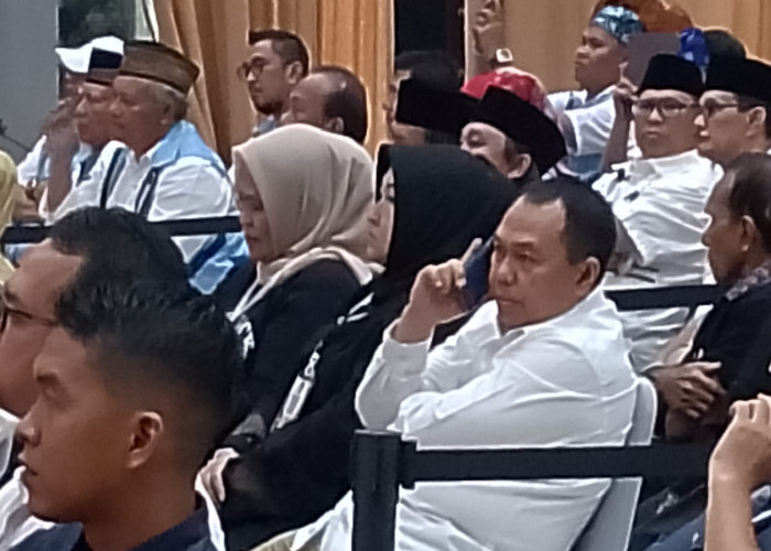 Agusrin Hadir di Debat Perdana untuk Dukung Nuragiyanti