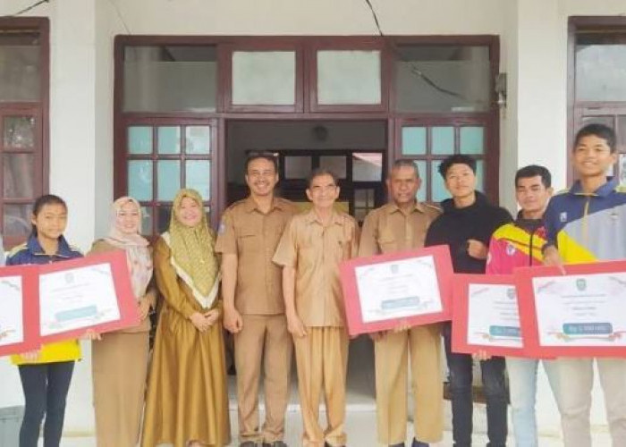 Ucapan Terima Kasih, Pemkab Seluma Beri Reward untuk Atlet Berprestasi POPDA 2024