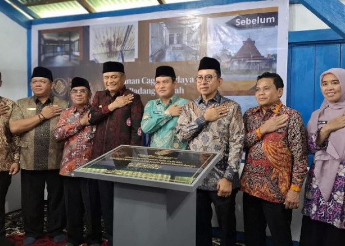 Fadli Zon Resmikan Pemugaran Masjid Padang Betuah, Jaga Warisan Sejarah Bengkulu Tengah