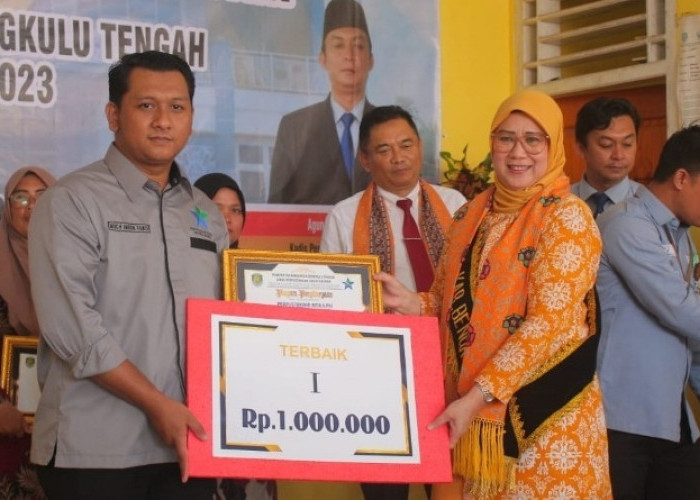Juara Lomba Perpustakaan Desa Bengkulu Tengah Disapu Bersih Kecamatan Pondok Kelapa  