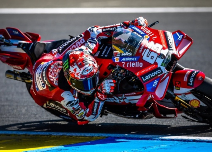 Pecco Bagnaia Raih Pole Position Pertamanya Musim Ini