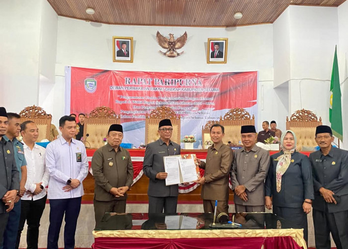 Rapat Paripurna Pemberhentian dan Penetapan  Bupati dan Wakil Bupati Terpilih Tidak Dihadiri Bupati Seluma