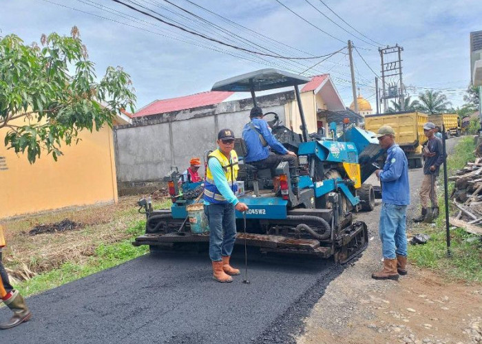 Walikota Bengkulu  Realisasikan Program   Jalan Mulus di Pematang Gubernur