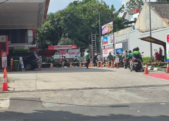 Mulai Terasa, Efek Kenaikan Harga Pertamax di SPBU 