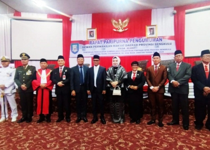 Teuku Zulkarnain Dilantik  Jadi Wakil Ketua I  DPRD Provinsi Bengkulu