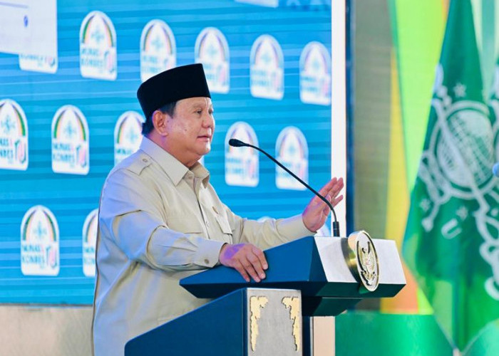 Prabowo: Gaji Guru Sulit Naik Gara-Gara Uang Terus Bocor