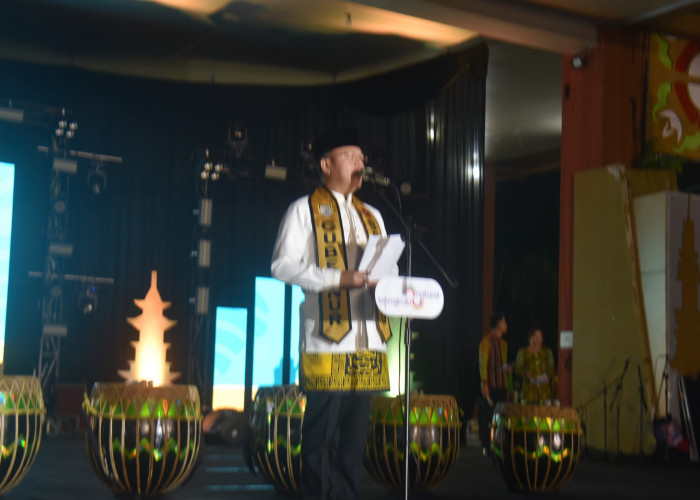 Penutupan Festival Tabut 2024 Dihadiri Sandiaga Salahuddin Uno Menteri Pariwisata dan Ekonomi Kreatif  