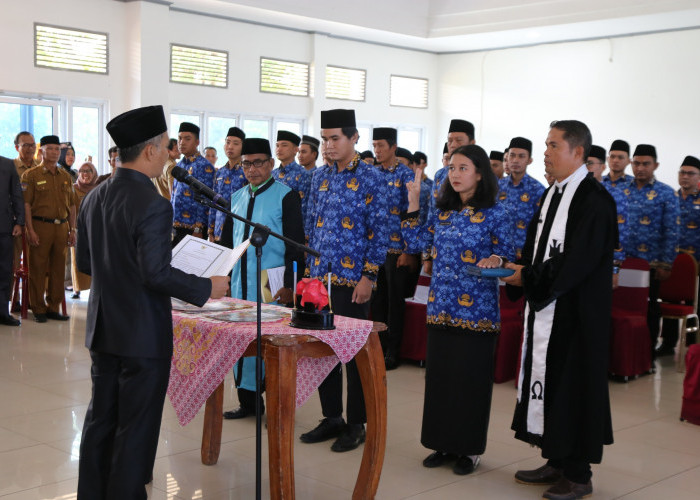 84 CPNS Resmi Jadi PNS, Wakil Bupati Kaur Tekankan Profesionalisme dan Integritas