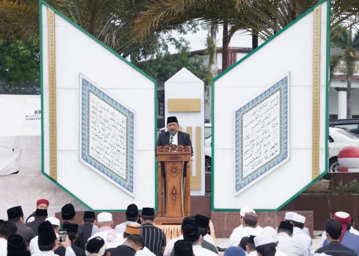 Berlangsung Khidmat, Ribuan Umat Islam Ikuti Salat Iduladha di Masjid Raya Baitul Izzah Bengkulu
