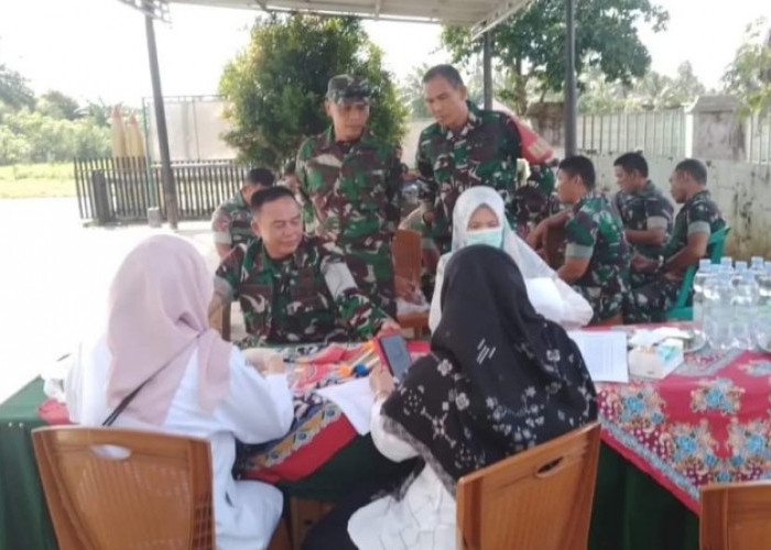 Anggota Koramil 408-05 Manna Laksanakan Pengecekan Penyakit Diabetes Militus