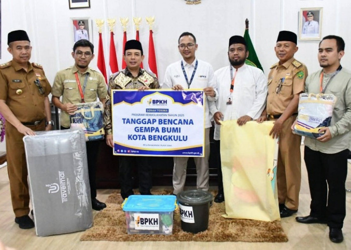 BPKH dan Rumah Zakat Serahkan  Bantuan Untuk Masyarakat Terdampak Gempa Bumi