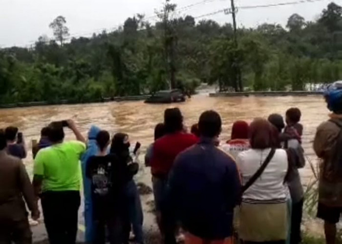 Bengkulu Tengah  Darurat Bencana, Ratusan Rumah Terendam Banjir