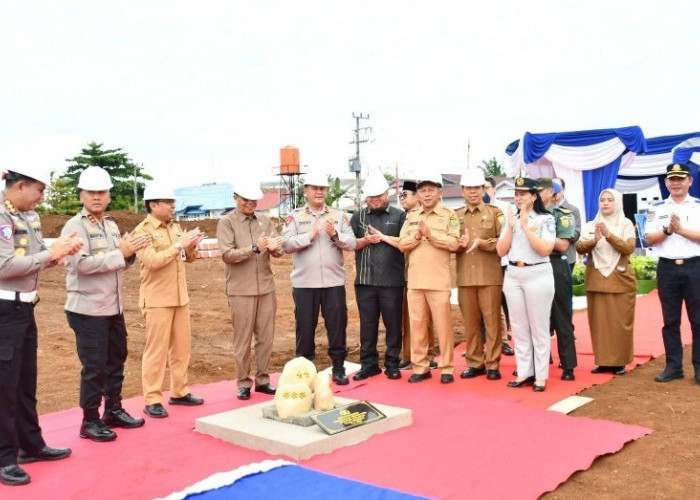 Penjabat Sekda Kota Bengkulu Hadiri Ground Breaking Pembangunan Gedung BPKB Prototipe