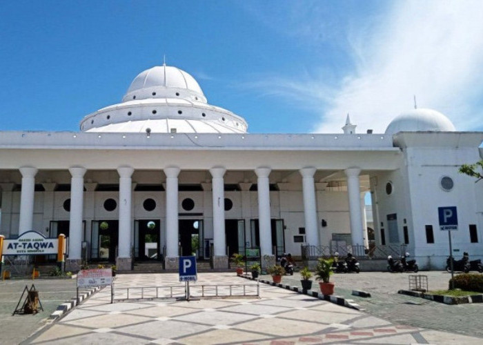 Gelar Peringatan Israk Mikraj di Masjid Agung At-Taqwa, Pemkot Bengkulu Ajak Masyarakat Hadir