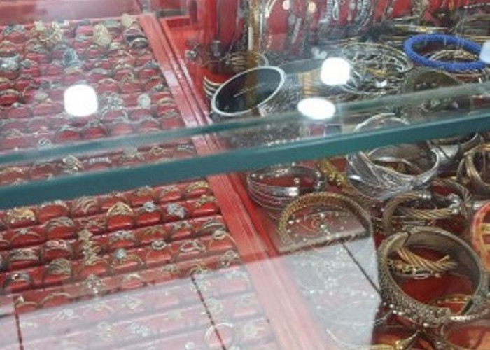   Penjualan Emas di Indonesia  Masih Lesu