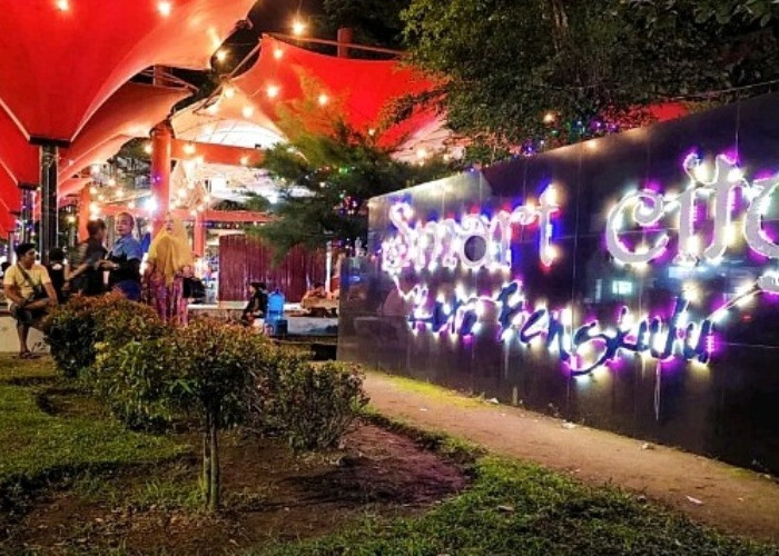 Setelah Direnovasi, Taman Smart City Makin Cantik dan Terang Benderang
