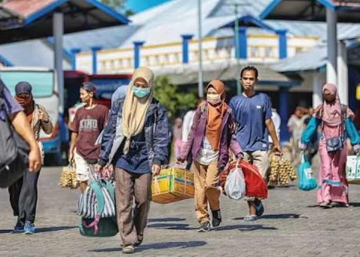 Apakah Boleh Tidak Puasa Saat Pergi Mudik? Yuk Simak Kata Ahli Pakarnya