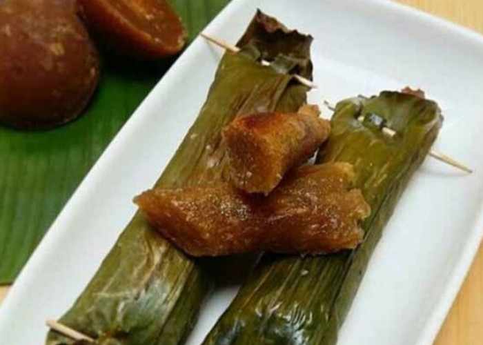 Cara Mudah Membuat Kue Lompong Sagu Khas Minang 