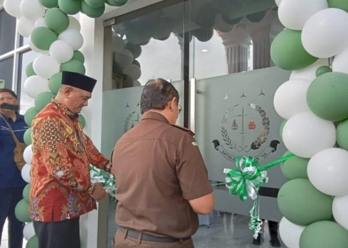 Dihadiri Pj Bupati,  Kantor Kejari Bengkulu Tengah Diresmikan Kajati Bengkulu