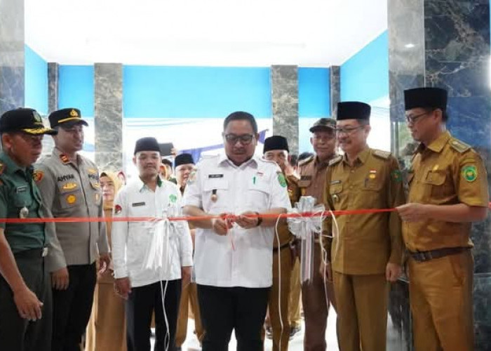 Usai Terbakar dan Terbengkalai, Akhirnya Kantor Camat Ratu Agung Diresmikan, Ini Harapan Pj Walikota Bengkulu