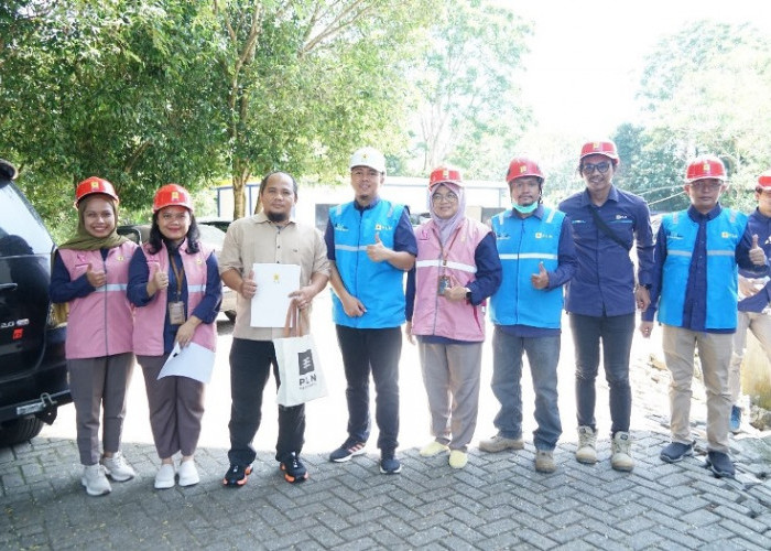 PLN Lakukan Penyalaan Listrik Pelanggan Daya 345 KVA di Universitas Bengkulu