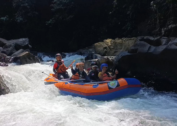 Promosikan Wisata Alam Benteng, Dispar Eksibisi Rafting Sungai NgupNgup