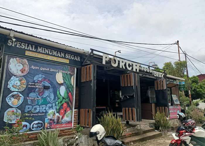 Forch Cafe Tempat Nongkrong Kalangan Mahasiswa, Harga Terjangkau, Ada Karaokenya Lagi